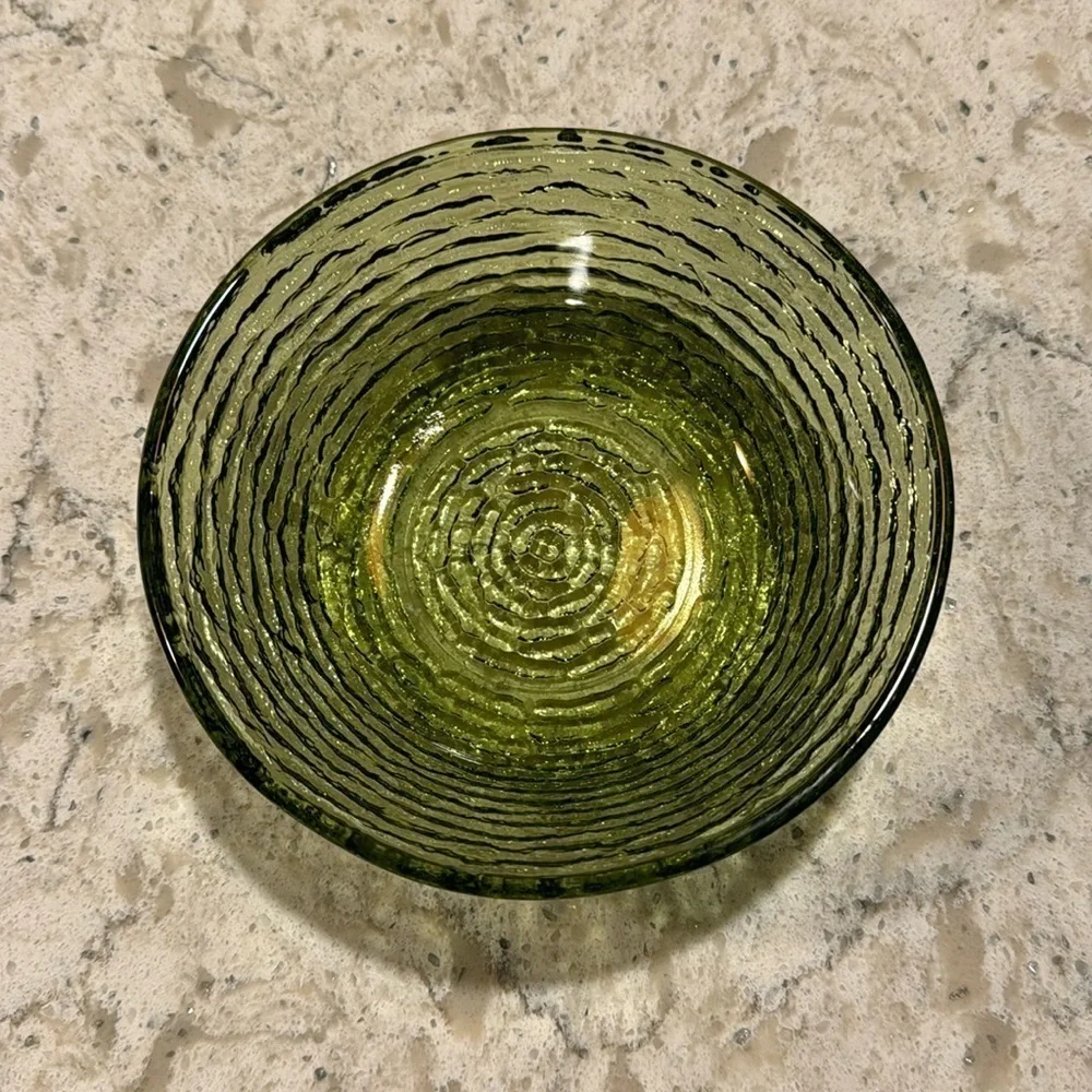 SET of 2 EA.~VINTAGE~ANCHOR HOCKING~AVOCADO GREEN~GLASS SORENO~SALAD BOWLS~G11